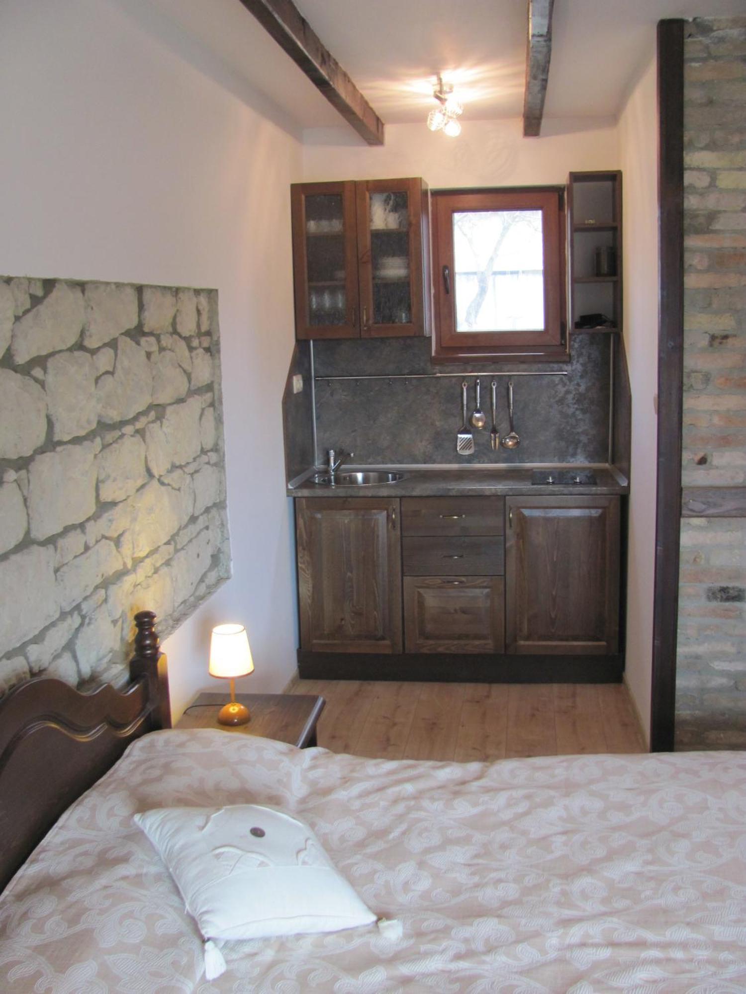 Guest House Villa Elma Nevsha ภายนอก รูปภาพ