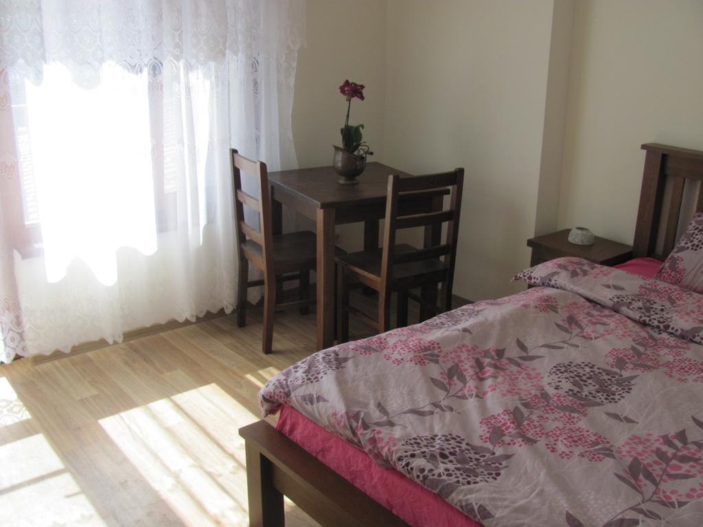 Guest House Villa Elma Nevsha ห้อง รูปภาพ